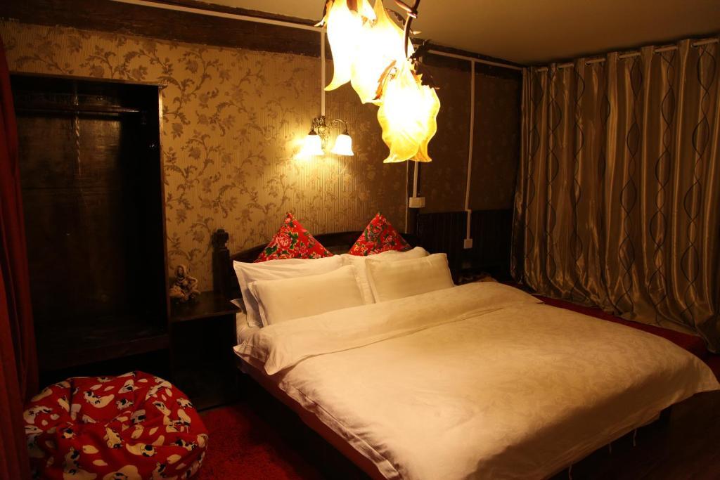 Yunxi Inn Лицзян Экстерьер фото